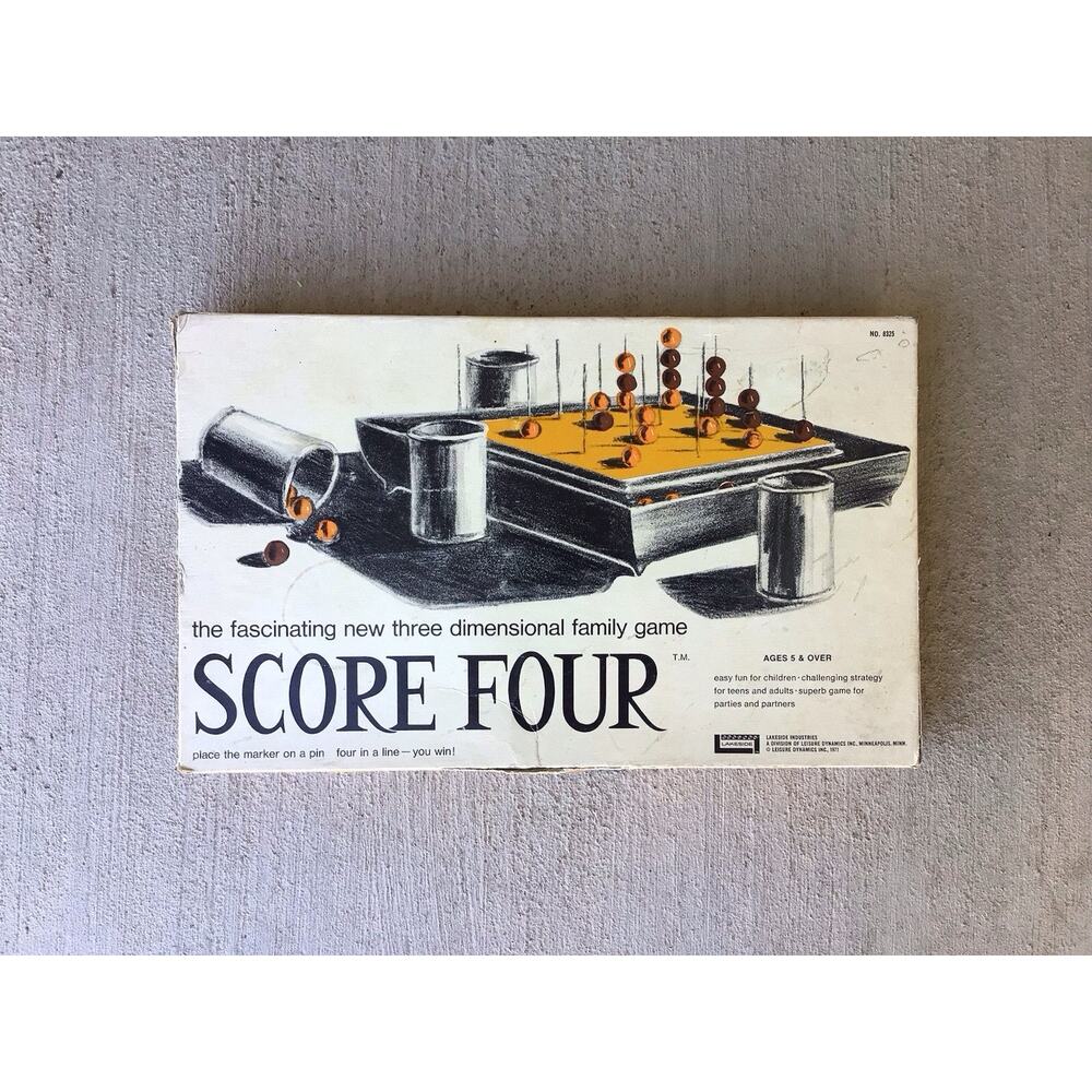 Score Four Three Dimensional Family Game 1971 No 8325